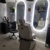 اجاره میزه ناخن وصندلی به تاتو کار