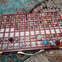 انگشتر نقره با سنگ‌های طبیعی