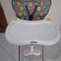 صندلی غذا سالم و تمیز