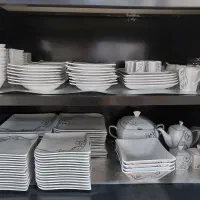 فروش ۵دست سرویس چینی ۳۰ نفره