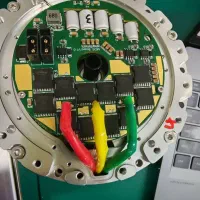 تعمیر لوازم الکترونیک و برقکاری در محل