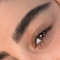 مدل میکروبلیدینگ ابرو در کلینیک صبا علیزاده