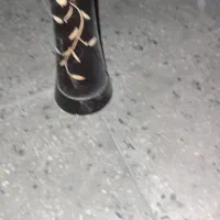 دوعدد گلدان قد ۳۰چوبی ومجسمه چوبی