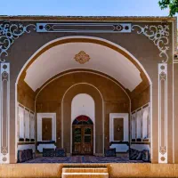 استخدام هتل رستوران باغ خوشنویس مهریز