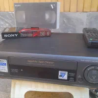 دستگاه ضبط و پخش ویدئوی VHS