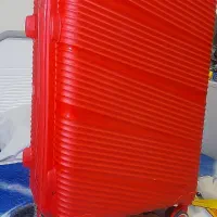 چمدان با اندازه متوسط|کیف، کفش، کمربند|همدان, |دیوار