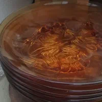 یکدست بشقاب قدیمی طرح دار