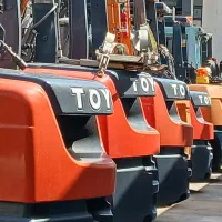 تعمیرات انواع لیفتراک خرید و فروش اجاره