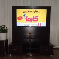 میز تلوزیونی در حد نو mdf یک میلیون و هفتصد