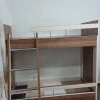 تخت دونفره چوبی درجه یک در حد نو