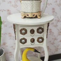 میز تلفن و تلفن