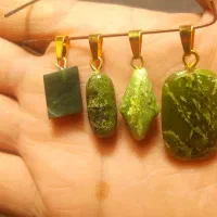 سنگ یشم (ماری.سنپاترین.نفریت)|جواهرات|نیشابور, امام خمینی|دیوار