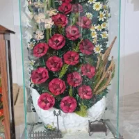 گل مصنوعی و طبیعی