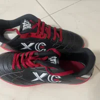 کتونی اورجینال ورزشی فوتبال پسرانه سایز ۳۸