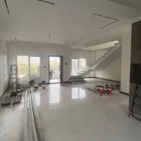 ۲۱۰زمین۲۱۰متر بنا۱۰۰متر روف گاردن