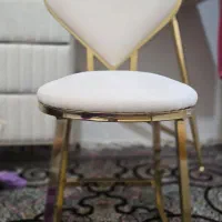 تخت خواب دونفره ومیزارایش