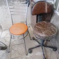 2عدد صندلی چرمی گردون و یک صندلی استیل کفه نوپانه