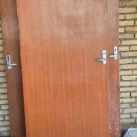 تیر آهن 14 پنجره فلزی درب چوبی|مصالح و تجهیزات ساختمان|اهواز, فرهنگ شهر|دیوار
