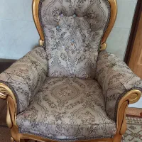 مبل سلطنتی تمیز