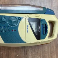 رادیو و کاست