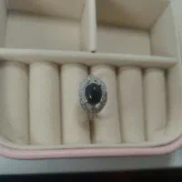 انگشتر نقره کاملا نو و استفاده نشده نگین سنتاتیک