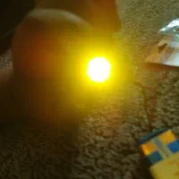 سرشب نو|ریسه و چراغ تزئینی|لامرد, |دیوار