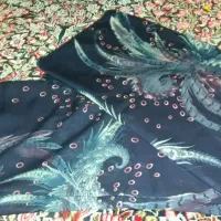 پارچه چادری|لباس|کبودرآهنگ, |دیوار