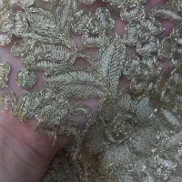 پارچه/پارچه مجلسی/پارچه برجسته/طلایی|لوازم خیاطی و بافتنی|لاهیجان, کوی آزادگان|دیوار
