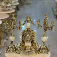 ساعت و شمعدان کنت برنز