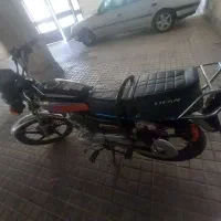 هوندا ۲۰۰ لیفان در حد خشک