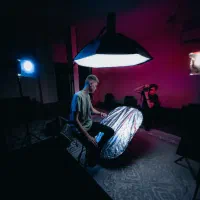 نور استودیو مناسب