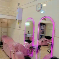 استخدام نیرو ناخن کار و مژه کار