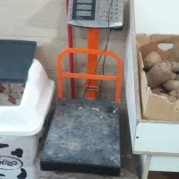 واگذاری مغازه میوه در ژاندارمری با تمام وسایل کامل|اجارهٔ مغازه و غرفه|اردبیل, |دیوار