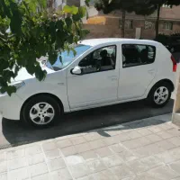 رنو ساندرو  96