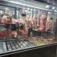 یخچال قصابی و مرغی در حد نو