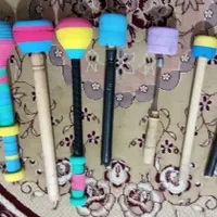 تعدادی دسته طبل عزاداری|درام و پرکاشن|کرمانشاه, |دیوار