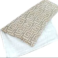 تک فروشی روبالشتی به قیمت عمده (شرکت نگارین بافت)|رختخواب، بالش، پتو|یزد, |دیوار