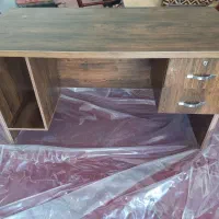 میز مدیریت فقط یک سال استفاده شده در هد نو