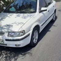 خودرو دربستی کولر روشن با راننده مجرب