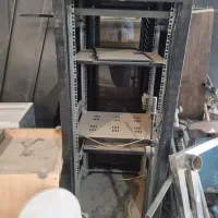 فروش تعدادی رک و محفظه باتری  UPS