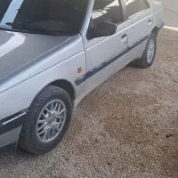 پژو نقره‌ای رینگ خرچنگی