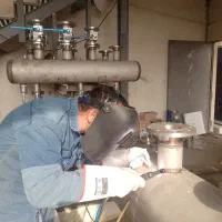 جوشکاری و برشکاری و خرده ریز کار آهنگری