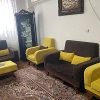 مبل هفت نفره در حد نو فرش هم به طور جدا ازمبل