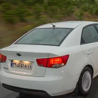 درب جلو چپ سراتو