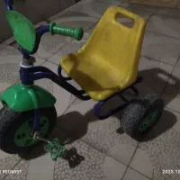یک عدد سه چرخه بچه گانه معاوضه با دوچرخه 12|دوچرخه، اسکیت، اسکوتر|نیشابور, ده حلاج|دیوار