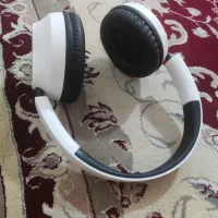 هدفون  برای آهنگ وکالاف