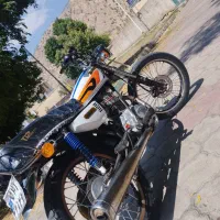 موتور سیکلت 200