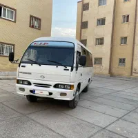دودستگاه مینی بوس بنز وهیوندا. هردو بشرط