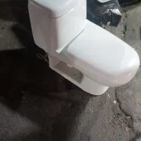 توالت فرنگی سالم