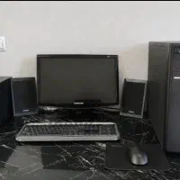 کامپیوتر خانگی با لوازم